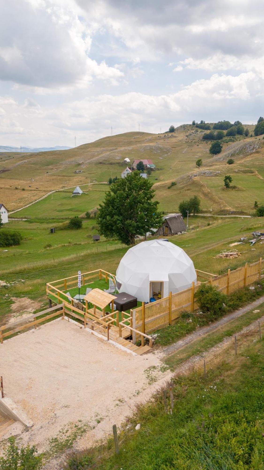 Durmitor Glamp Hotell Žabljak Exteriör bild